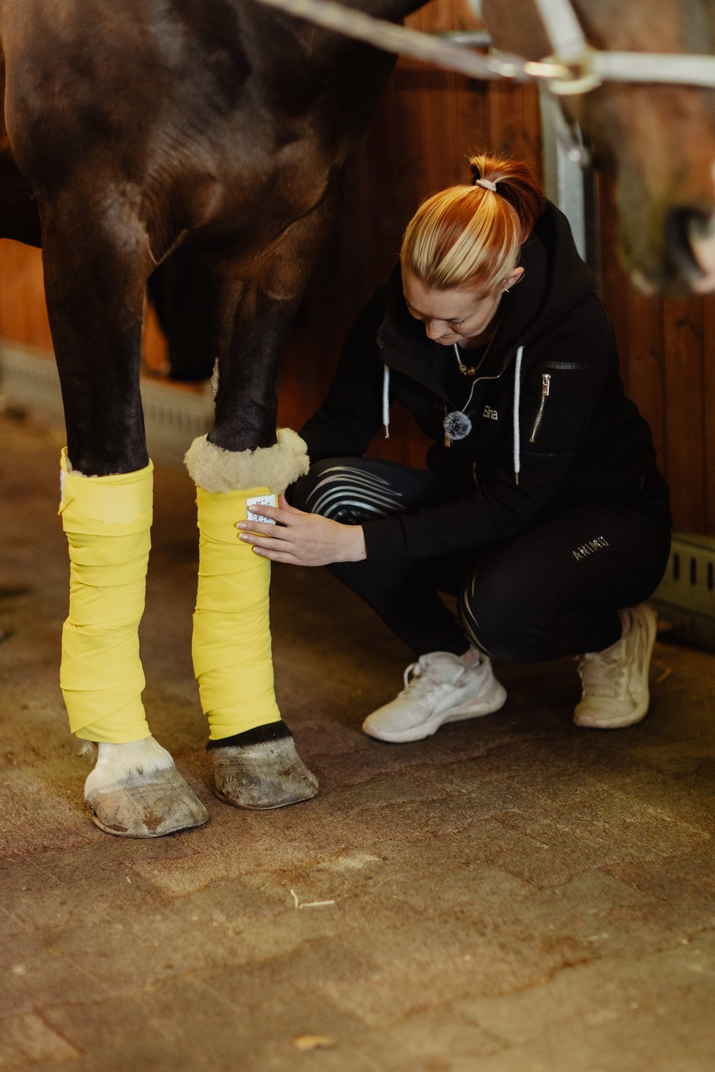 VILLAge fleece bandages